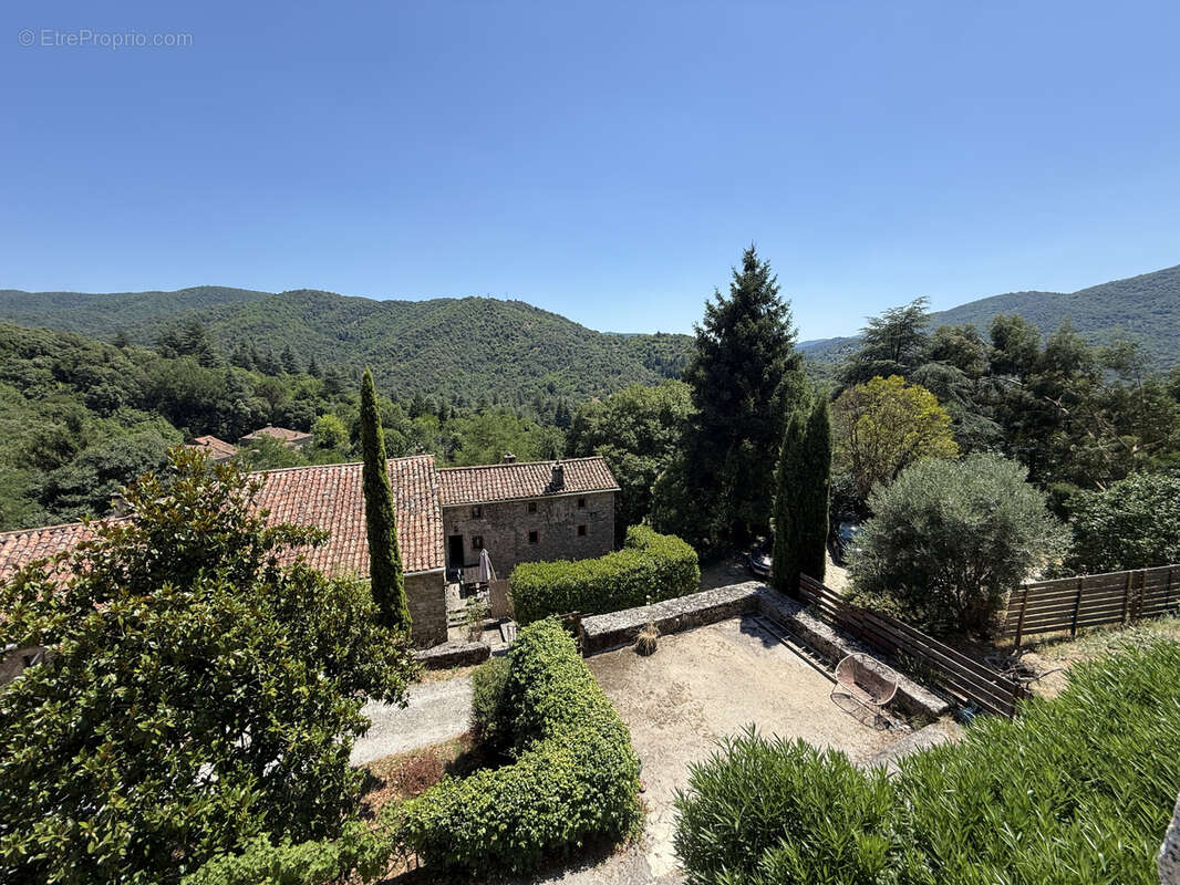 Maison à SAINT-ANDRE-DE-MAJENCOULES