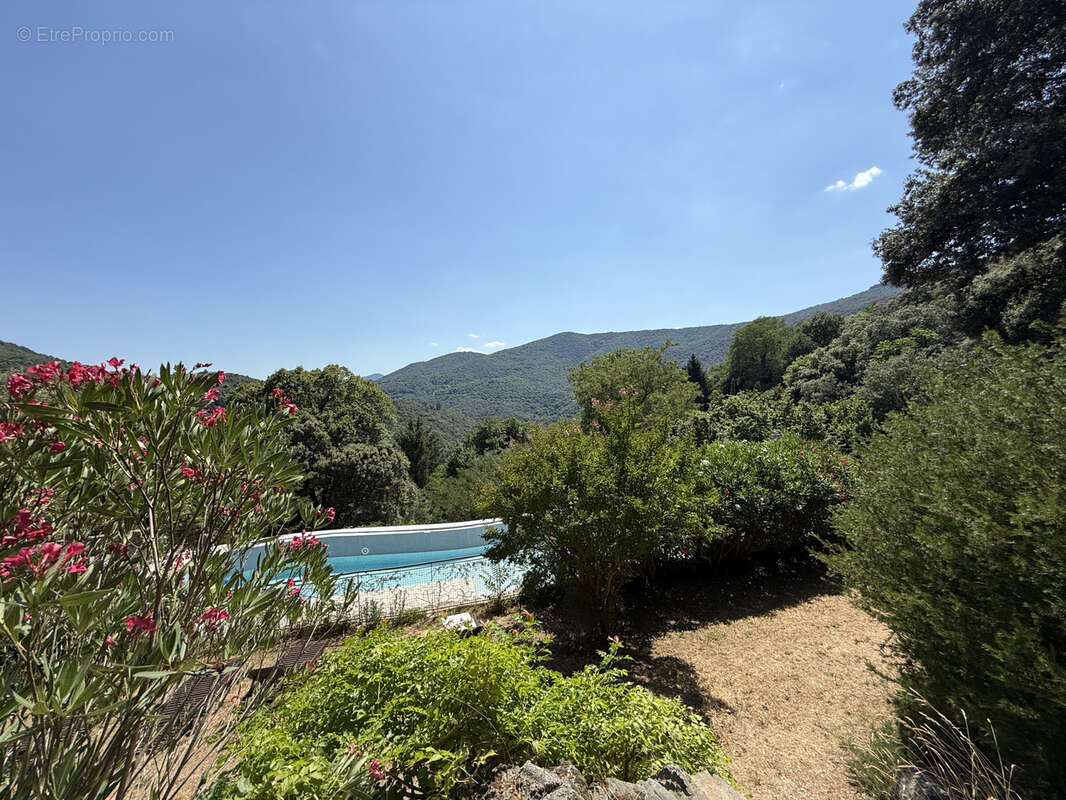 Maison à SAINT-ANDRE-DE-MAJENCOULES