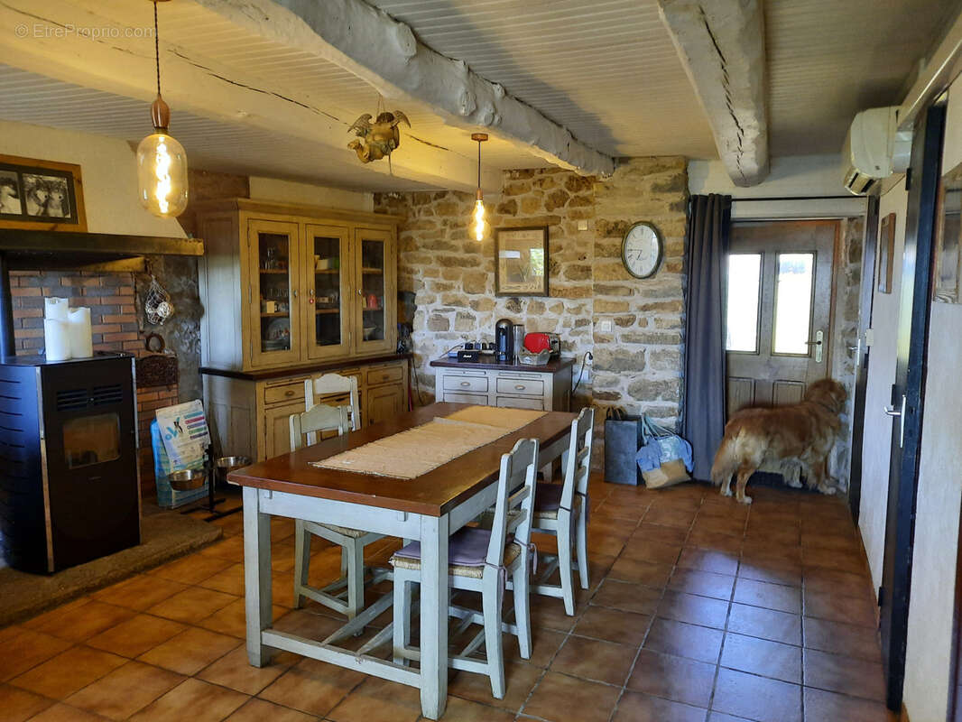 Maison à LA BASTIDE-PRADINES