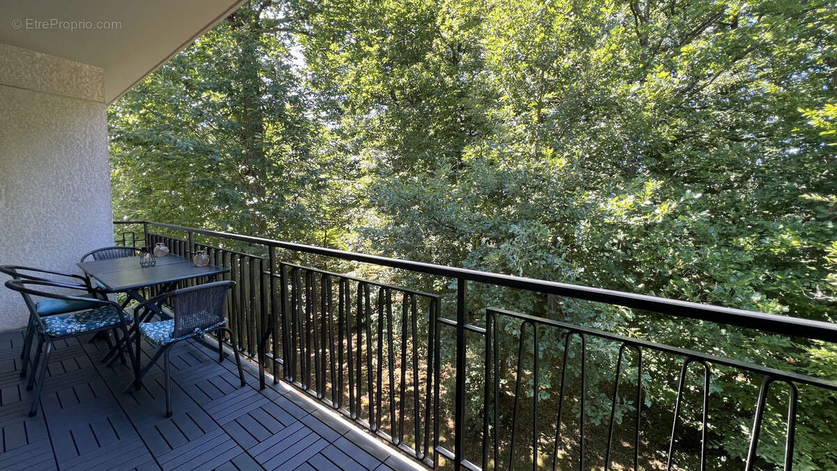 Appartement à JOUARS-PONTCHARTRAIN