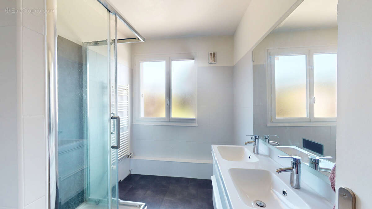 Appartement à JOUARS-PONTCHARTRAIN