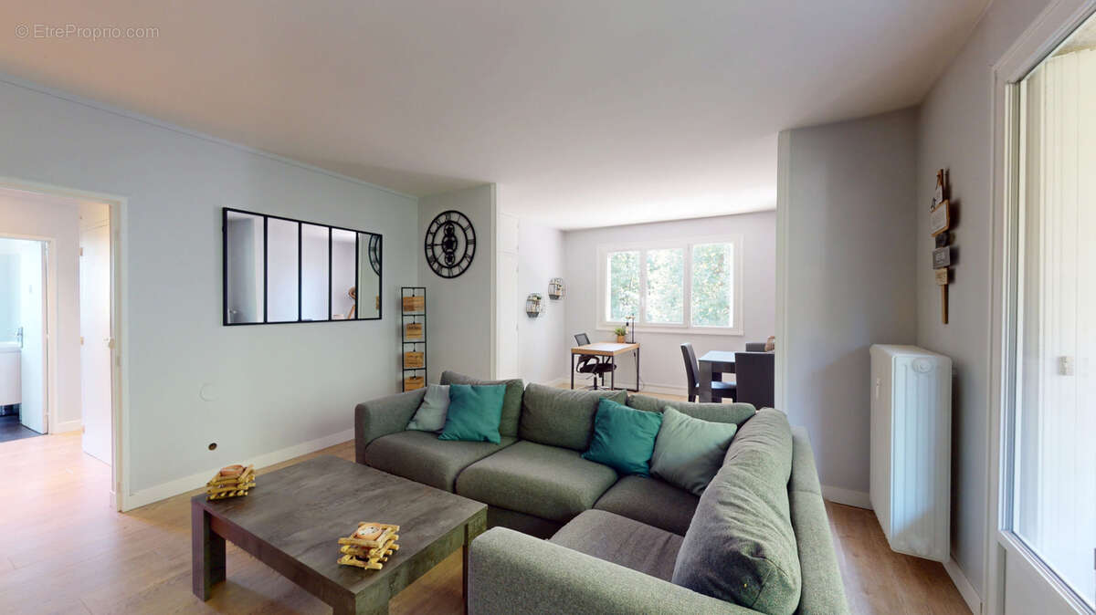 Appartement à JOUARS-PONTCHARTRAIN