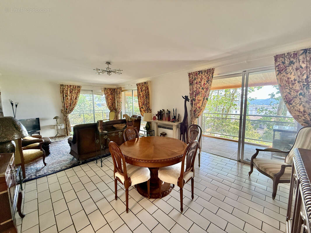 Appartement à AIX-EN-PROVENCE