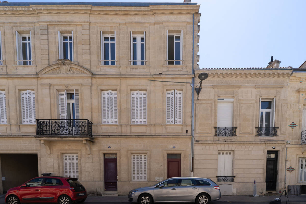 Appartement à BORDEAUX