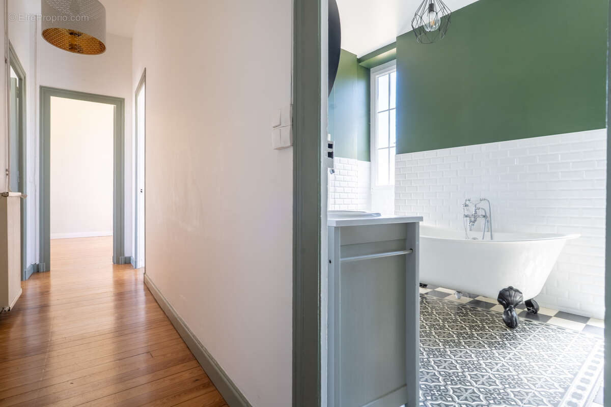 Appartement à BORDEAUX