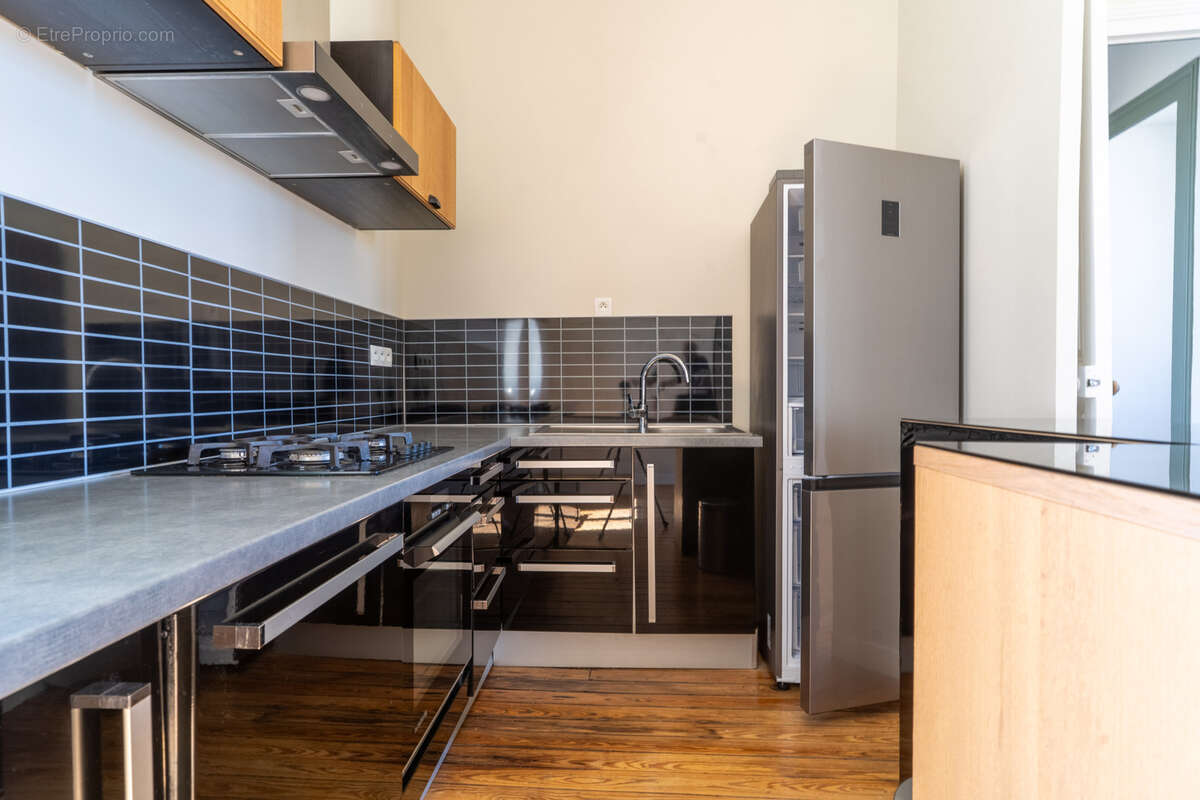 Appartement à BORDEAUX