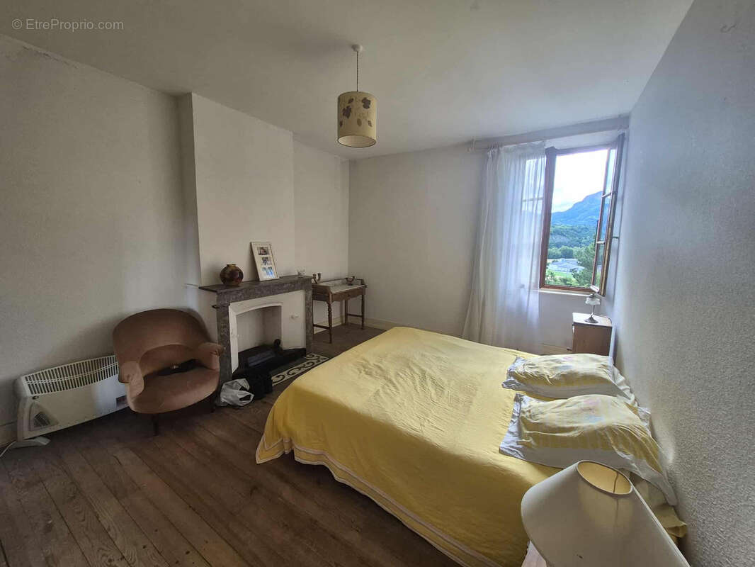 Maison à RECOUBEAU-JANSAC