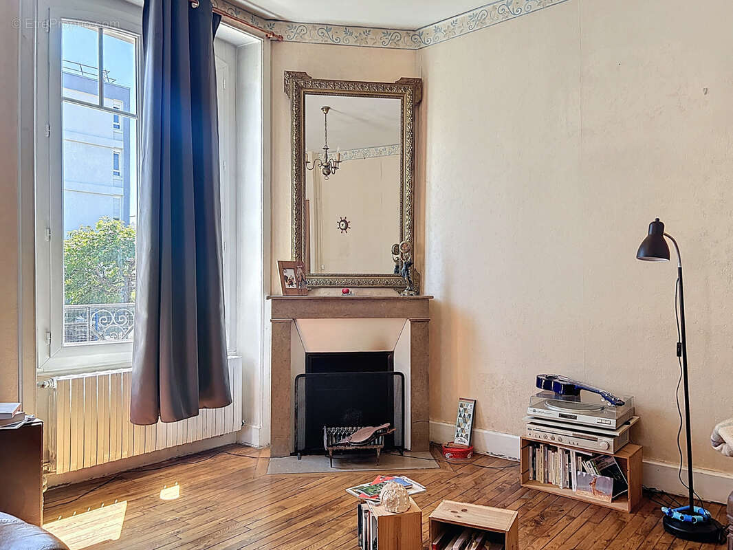 Maison à BRIVE-LA-GAILLARDE