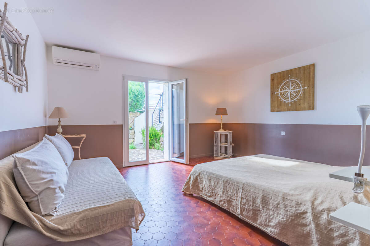 Maison à CAVALAIRE-SUR-MER