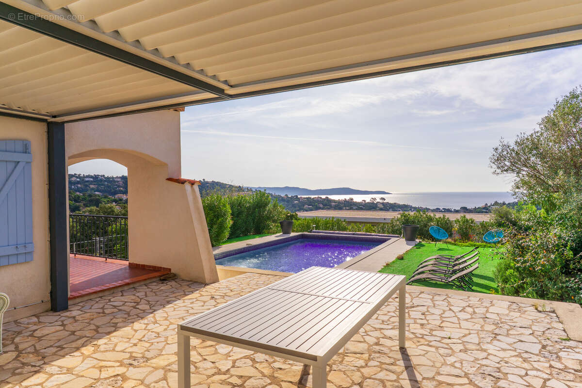 Maison à CAVALAIRE-SUR-MER