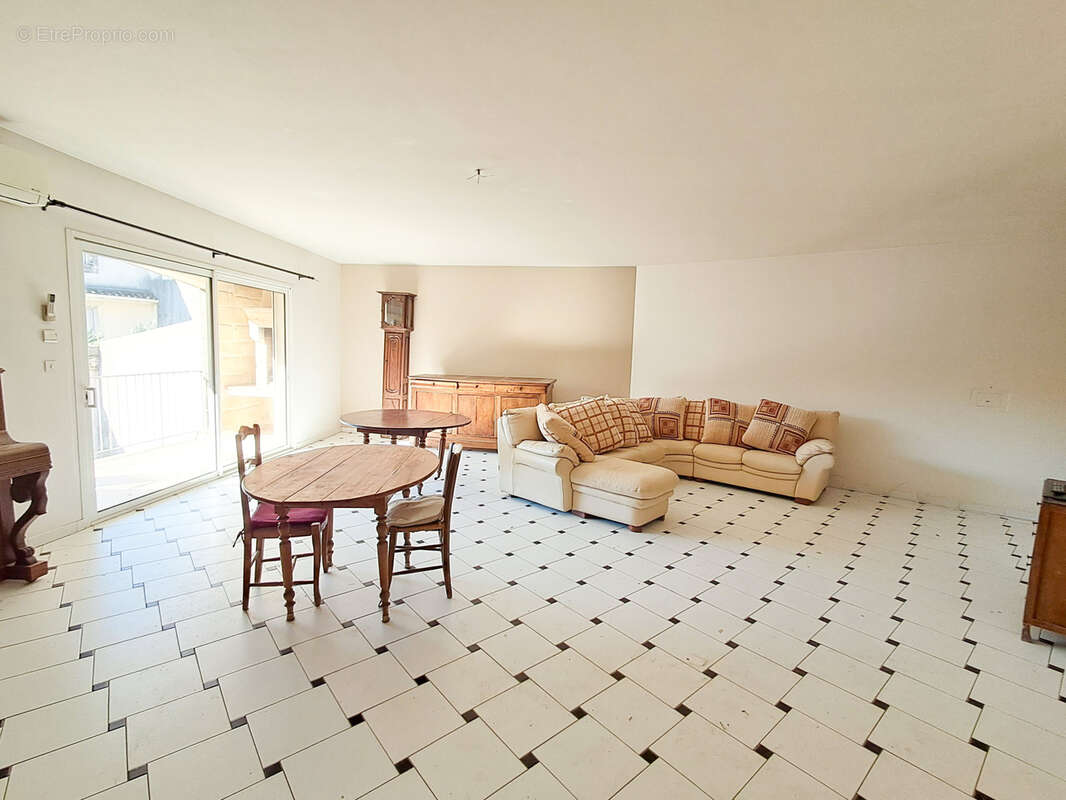 Maison à AIGUES-VIVES