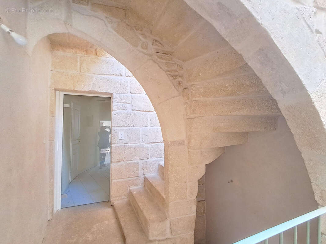 Maison à AIGUES-VIVES