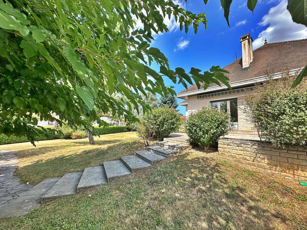 Maison à SAINT-SAVIN