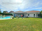 Maison à LA TOUR-DU-PIN