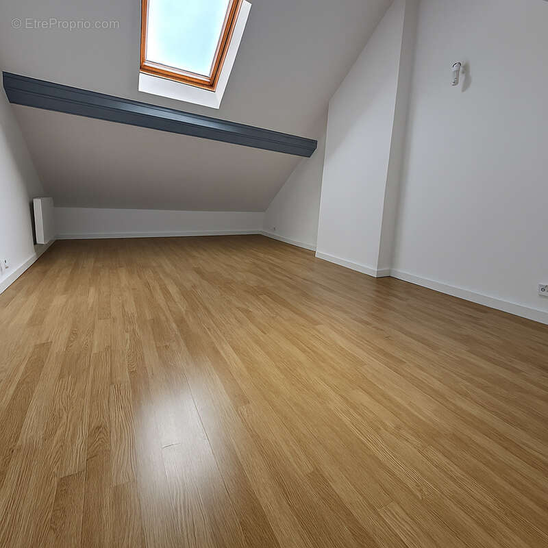 Appartement à COUBRON