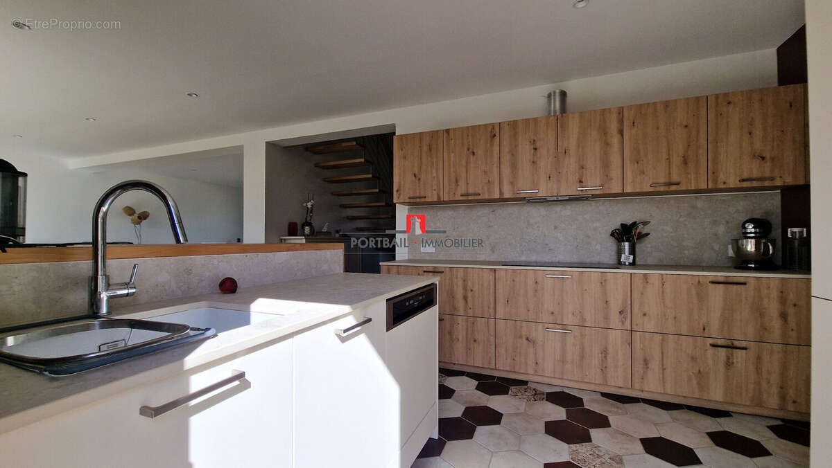 Maison à VILLEGOUGE