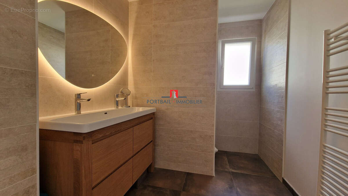 Maison à VILLEGOUGE