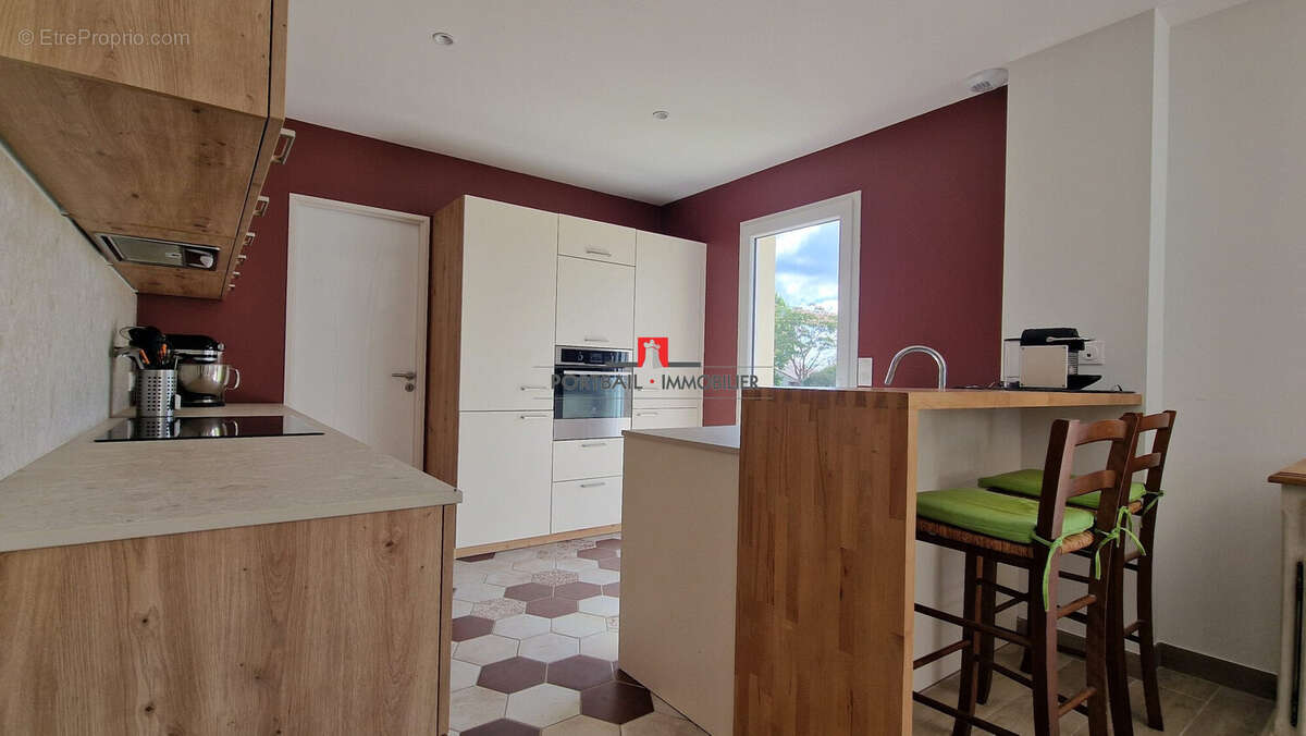 Maison à VILLEGOUGE