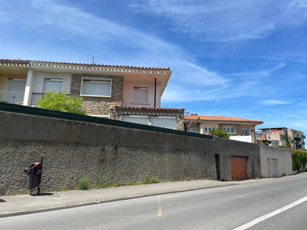 Maison à CARCASSONNE