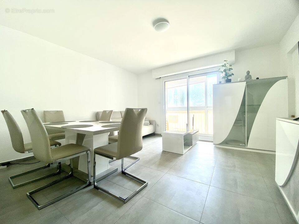 Appartement à MARSEILLE-13E