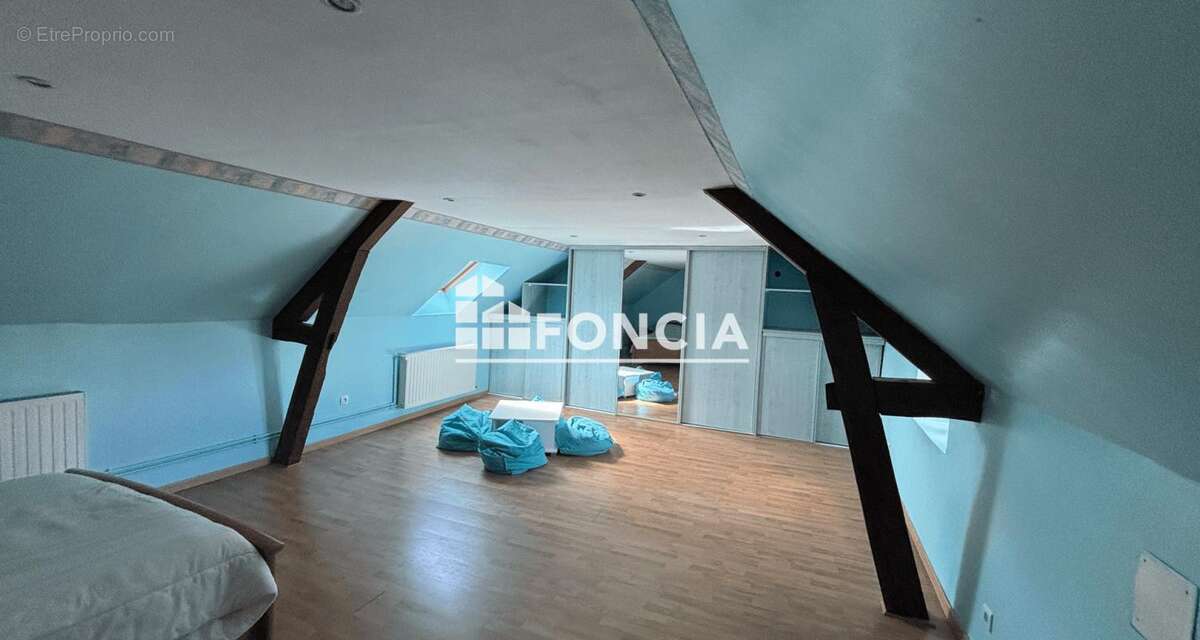 Maison à SAINT-ETIENNE-SOUS-BAILLEUL