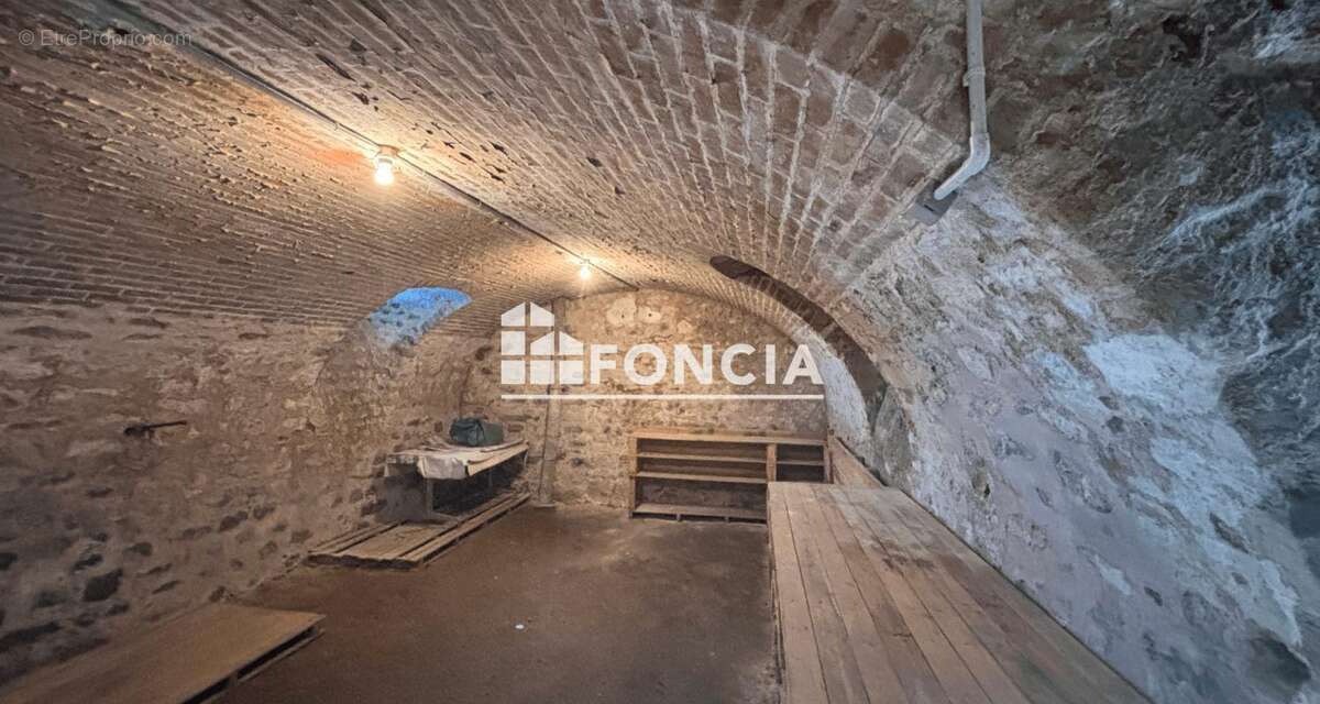 Maison à SAINT-ETIENNE-SOUS-BAILLEUL