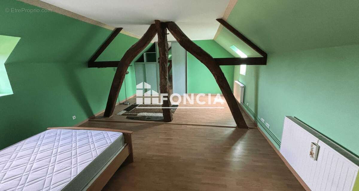 Maison à SAINT-ETIENNE-SOUS-BAILLEUL