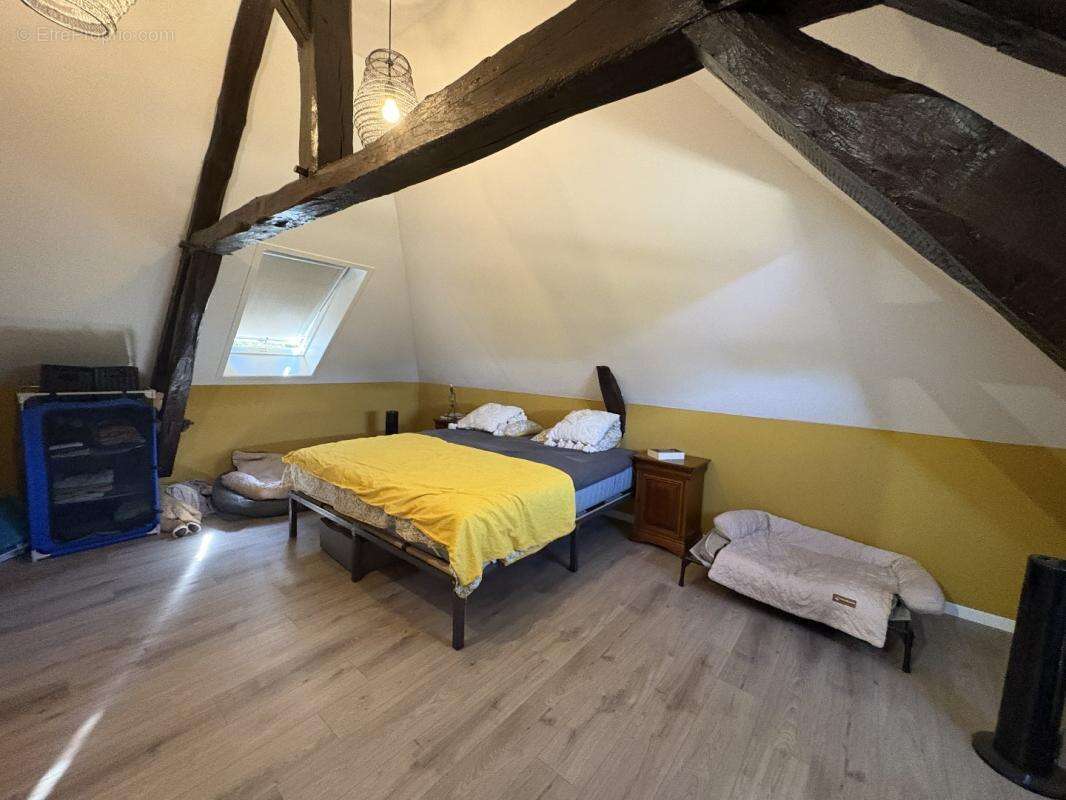 Maison à SAINT-JULIEN-LE-VENDOMOIS