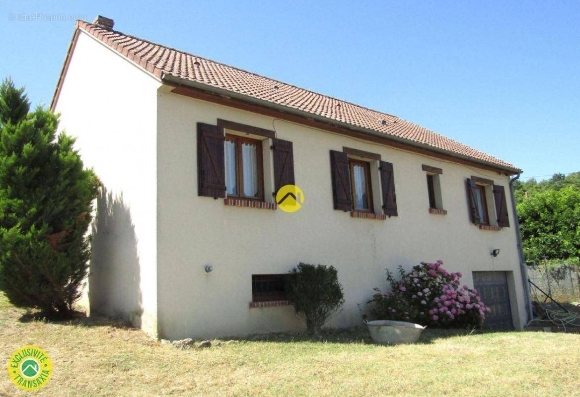 Maison à MONTRICHARD