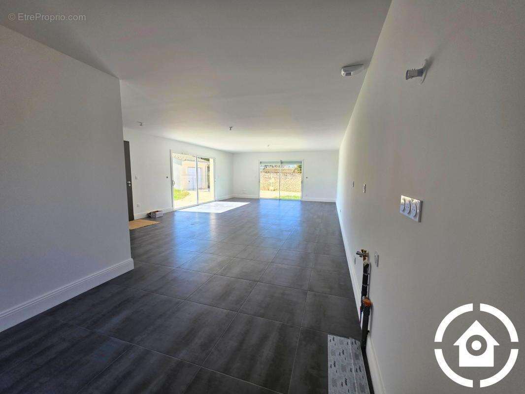 Maison à CHATEAUBERNARD