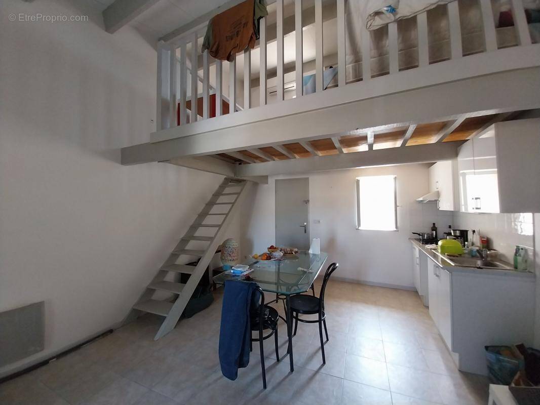 Appartement à PEZENAS