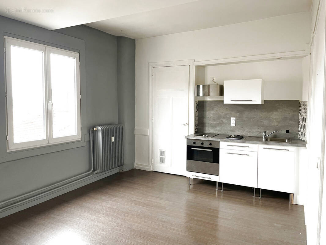 Appartement à SAINT-ETIENNE