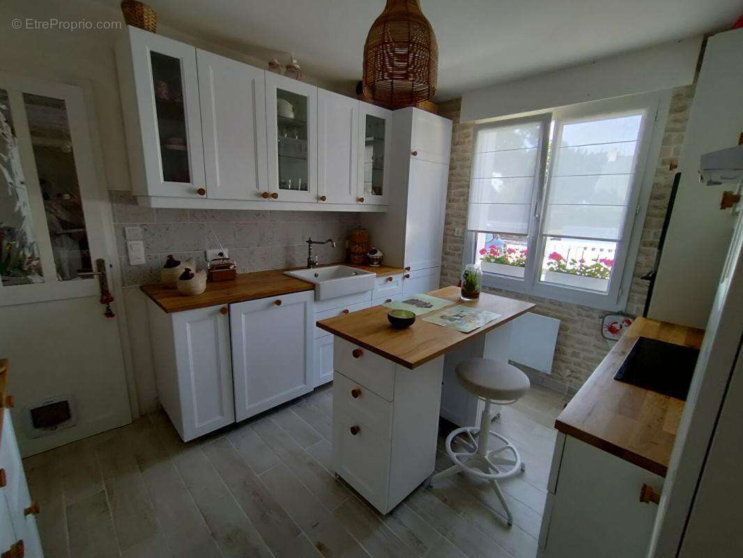 Maison à SAINT-LYPHARD