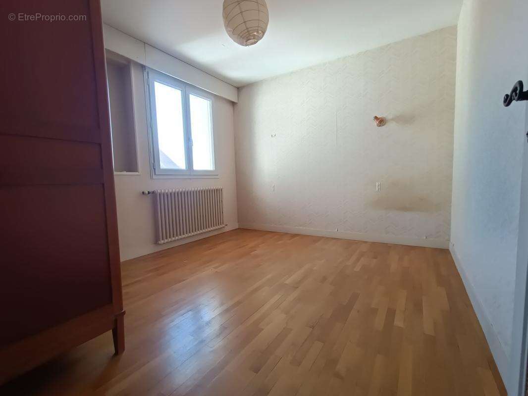 Maison à MAINVILLIERS