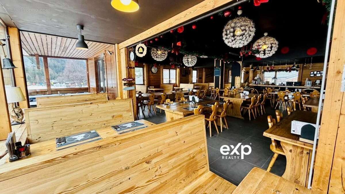 Commerce à VILLARODIN-BOURGET