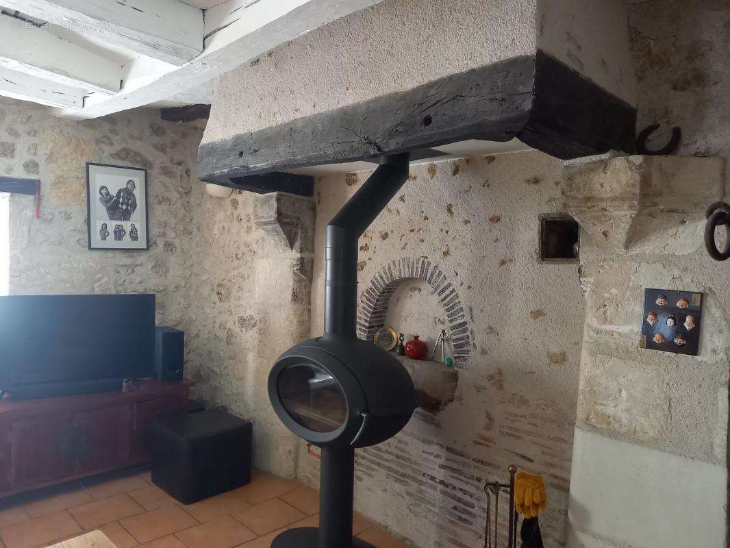 Maison à ROUZIERS-DE-TOURAINE