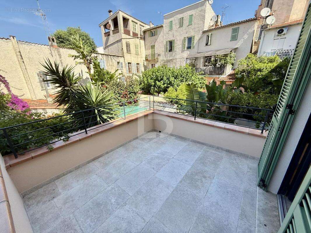 Appartement à ANTIBES