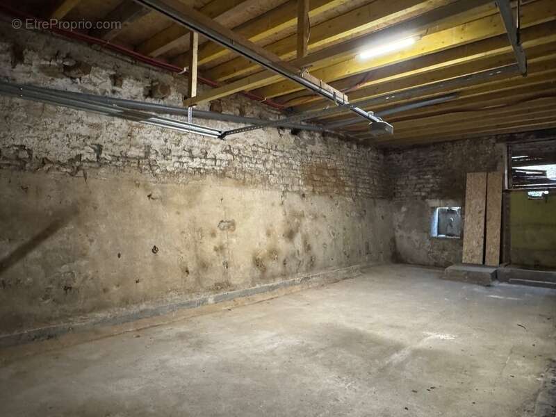 Maison à COUSANCES-LES-FORGES