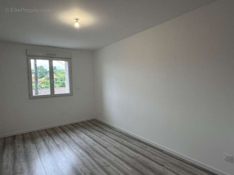 Maison à COUSANCES-LES-FORGES