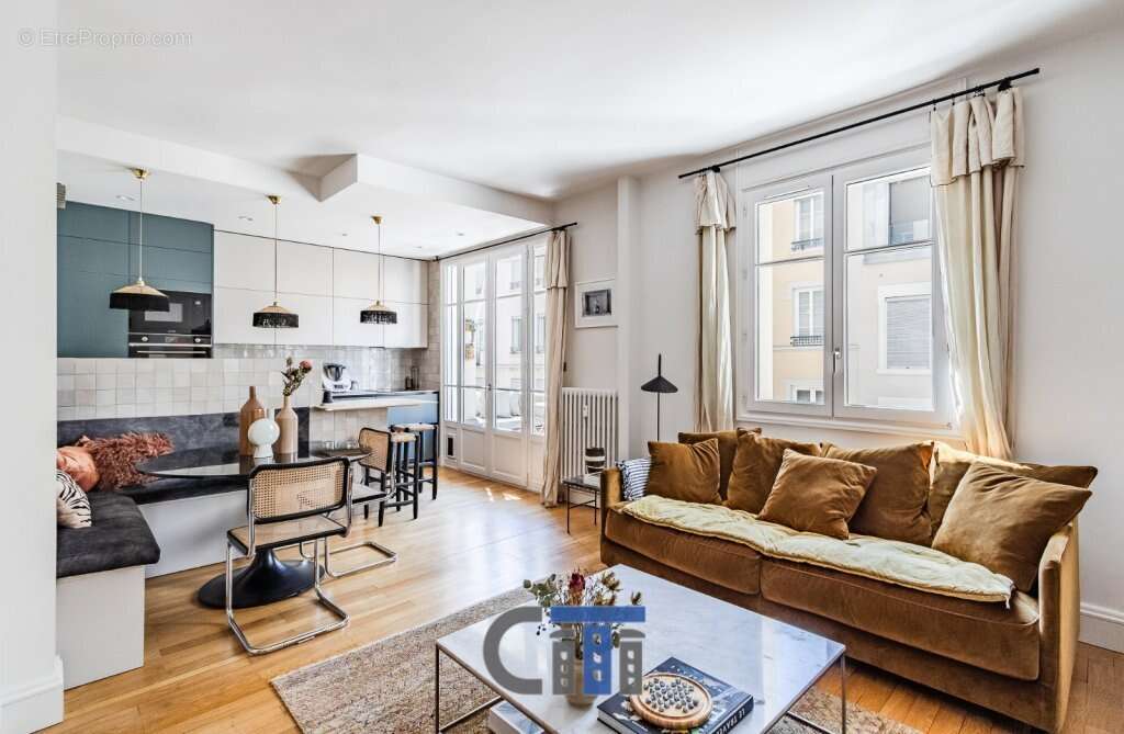 Appartement à LYON-6E