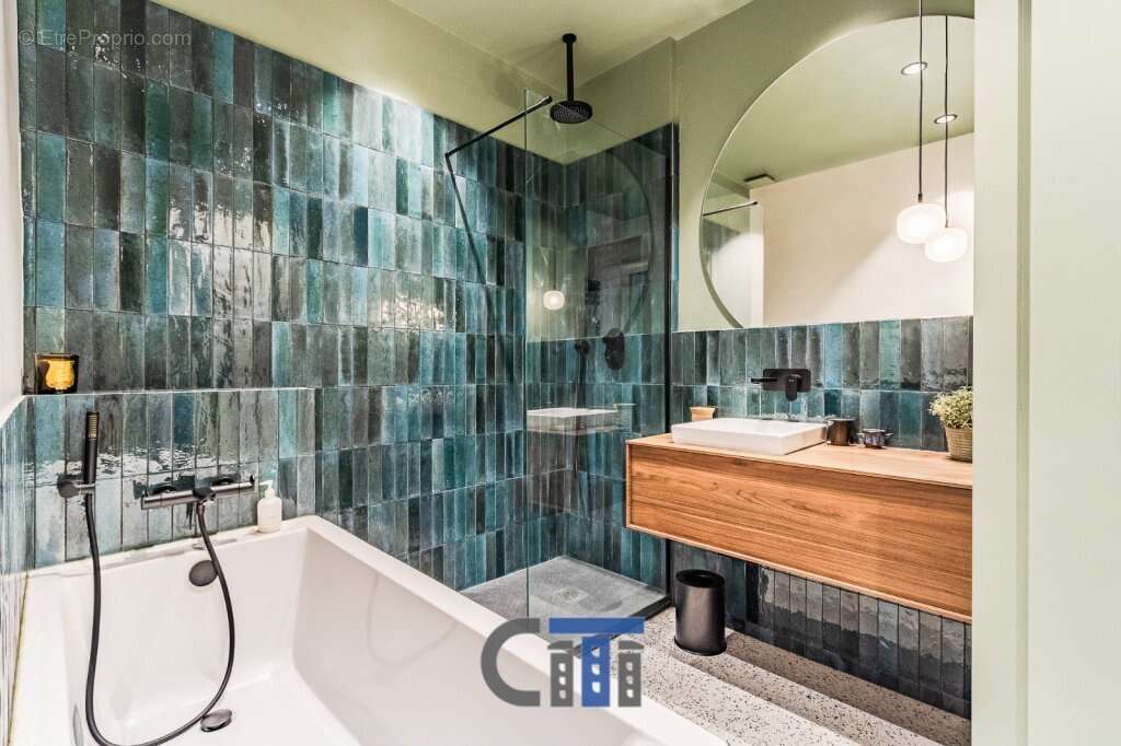 Appartement à LYON-6E