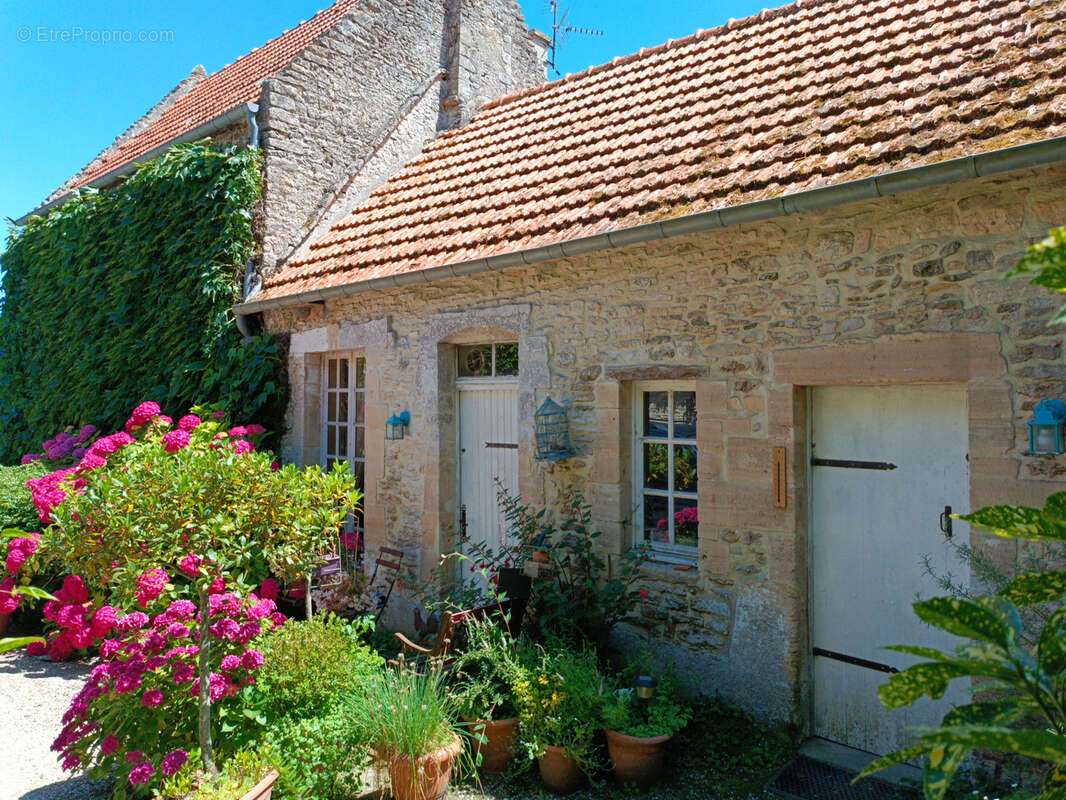 Maison à RYES