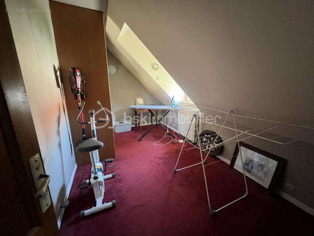 Maison à SAINT-FARGEAU-PONTHIERRY