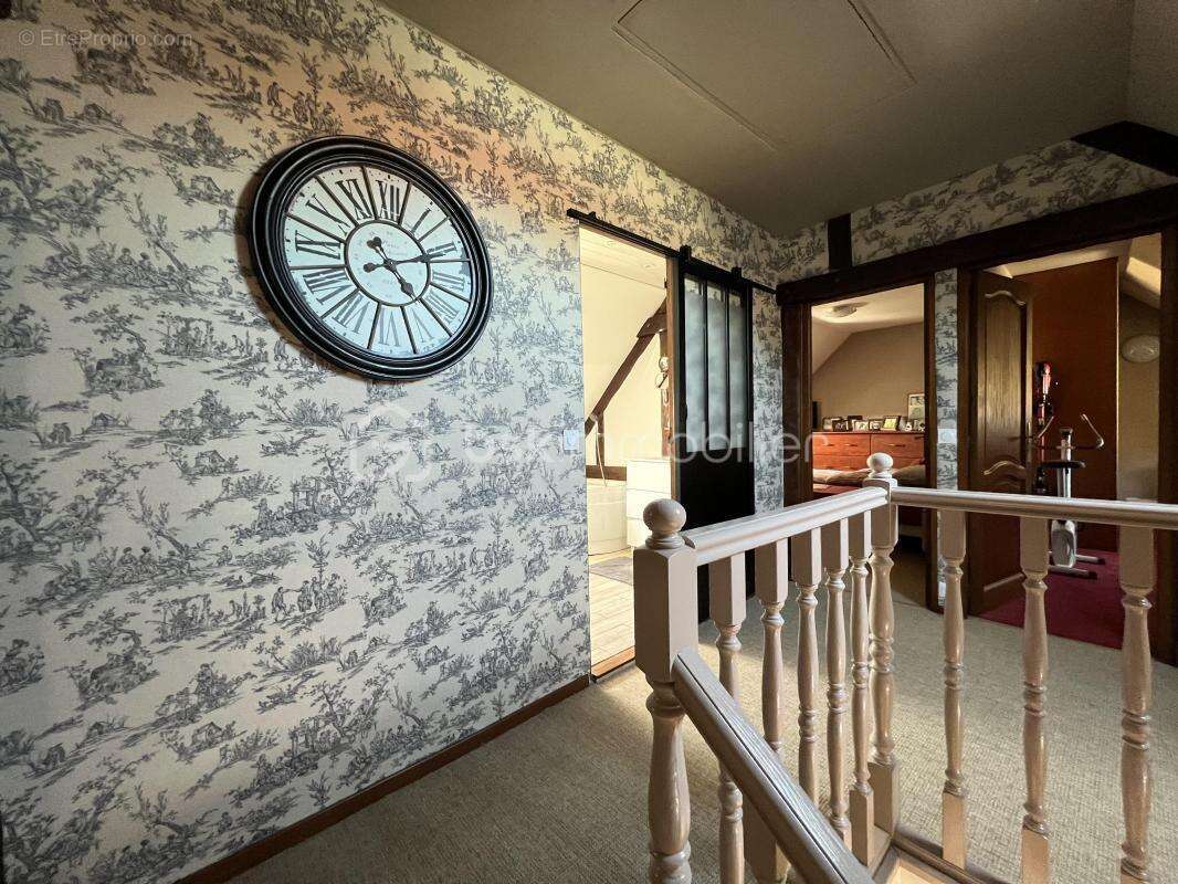 Maison à SAINT-FARGEAU-PONTHIERRY