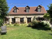 Maison à SAINT-FARGEAU-PONTHIERRY