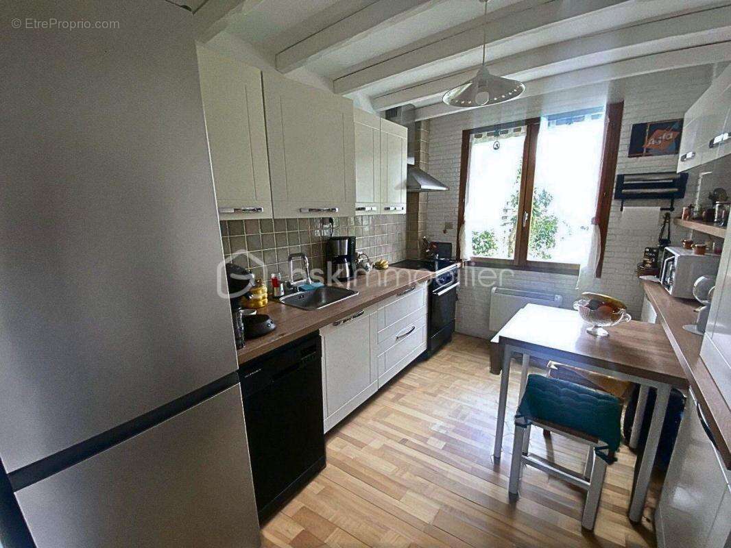 Maison à PONTAULT-COMBAULT