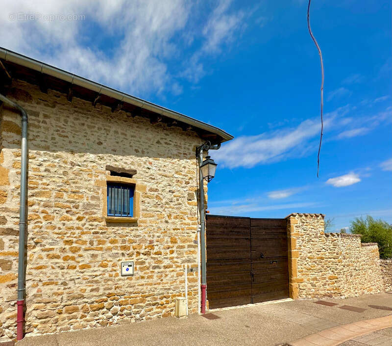 Maison à L&#039;ARBRESLE