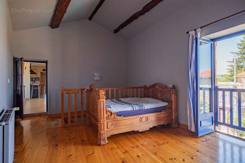 Maison à L&#039;ARBRESLE