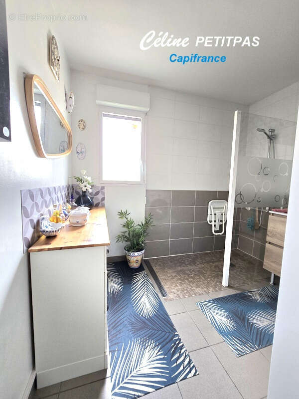 Appartement à SAINT-THURIAL