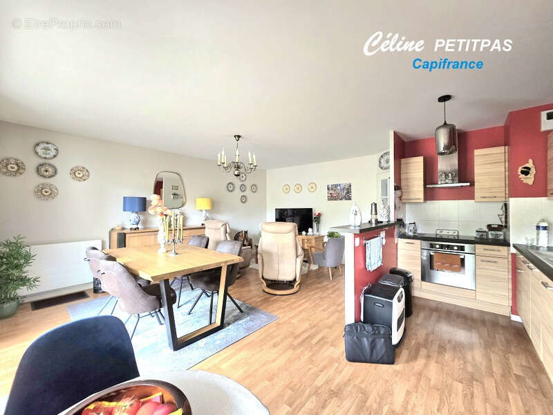 Appartement à SAINT-THURIAL